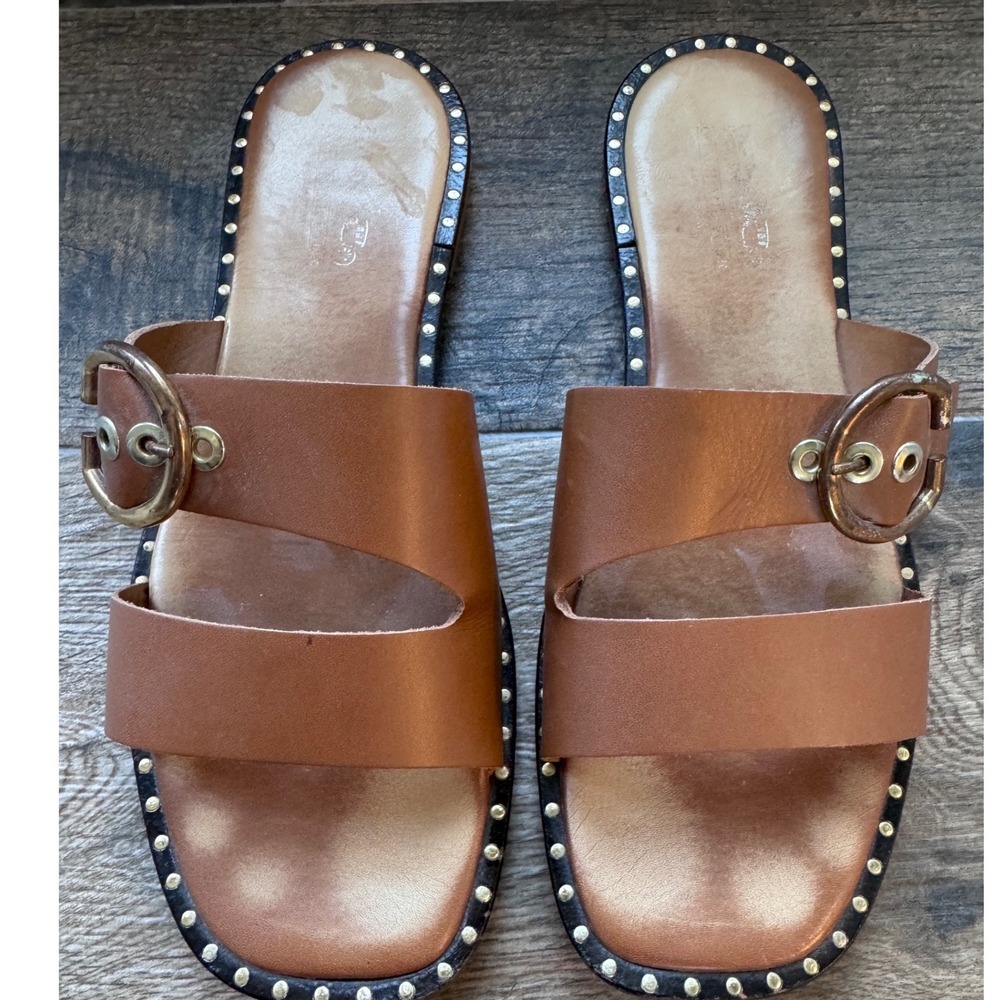 Coach And Four Womens 7.5 Brown Leather Studded Buckle Slide Sandals Made Italy